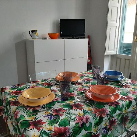Casa Noa, Il Tuo Appartamento Nel Cuore Di Ortigia Siraküza Dış mekan fotoğraf